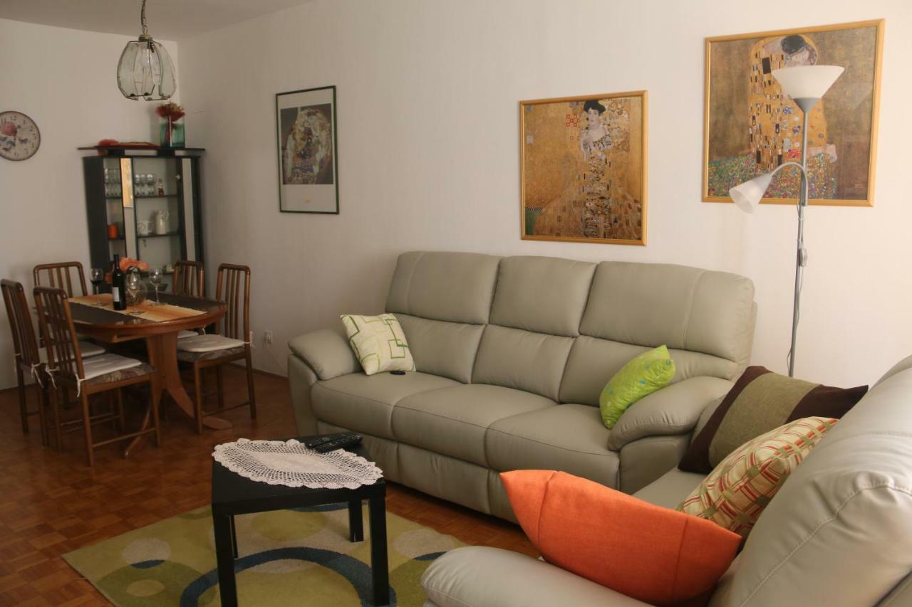Apartment Stan Zara Esterno foto