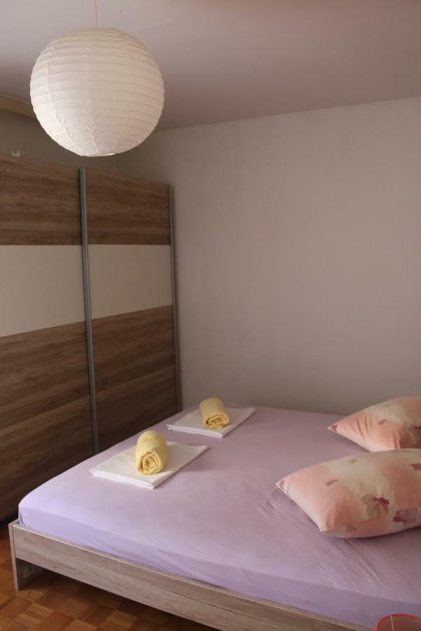 Apartment Stan Zara Esterno foto